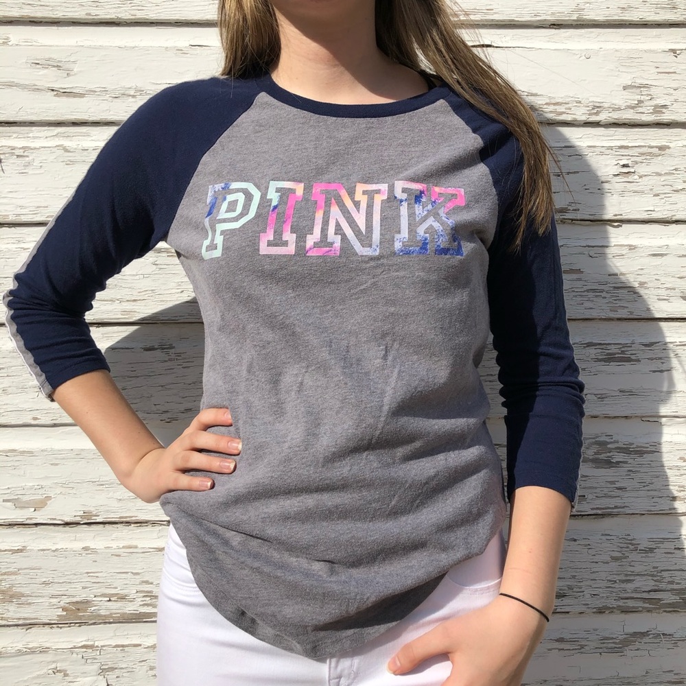 Grey & navy blue PINK top